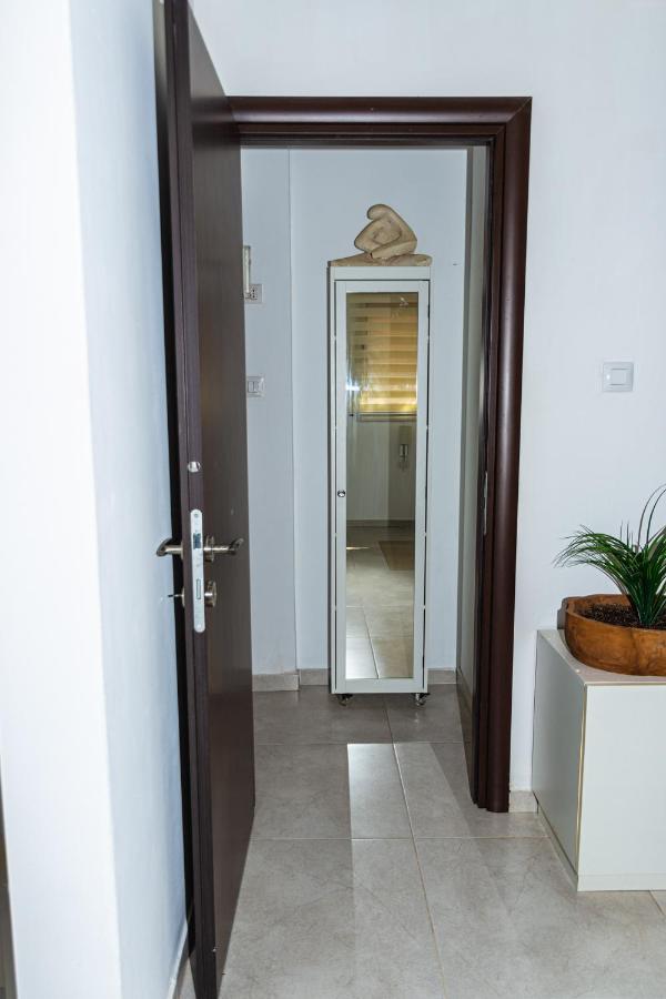 סטודיו 10 Studio Apartment Eilat Exterior photo